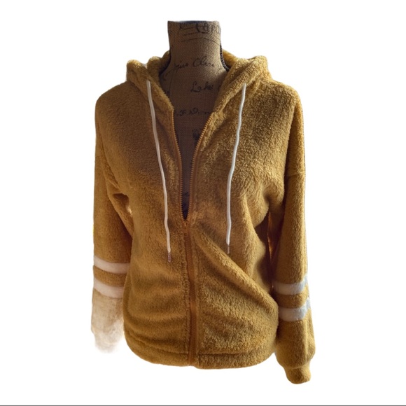 🌼💛Extremely Soft Hoodie - Picture 7 of 16